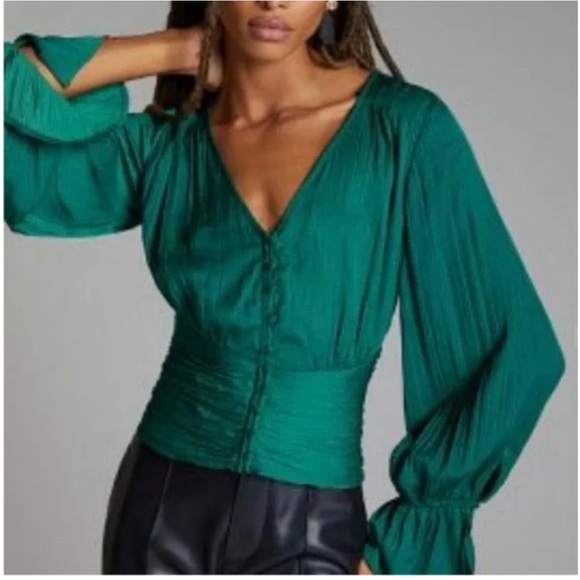 Anthropologie Tops - Anthropologie Emerald Green Satin Puff Sleeve Blouse